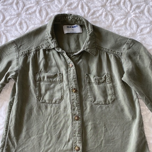 🌸Old Navy girls button up 3/4 sleeve blouse top - Picture 2 of 3